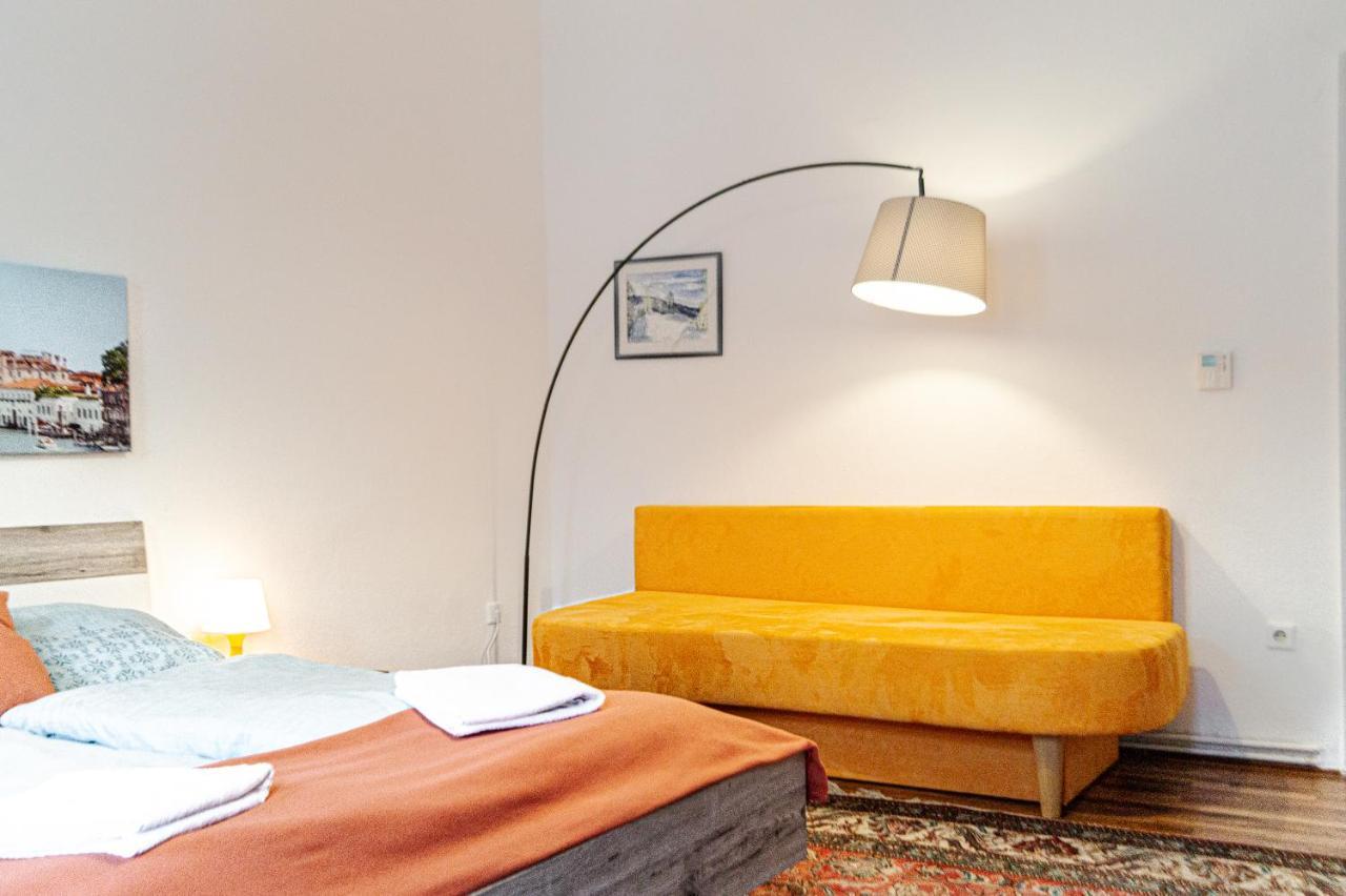 Comfy 2Br- Apartment Near Wiener Stadthalle Exterior foto